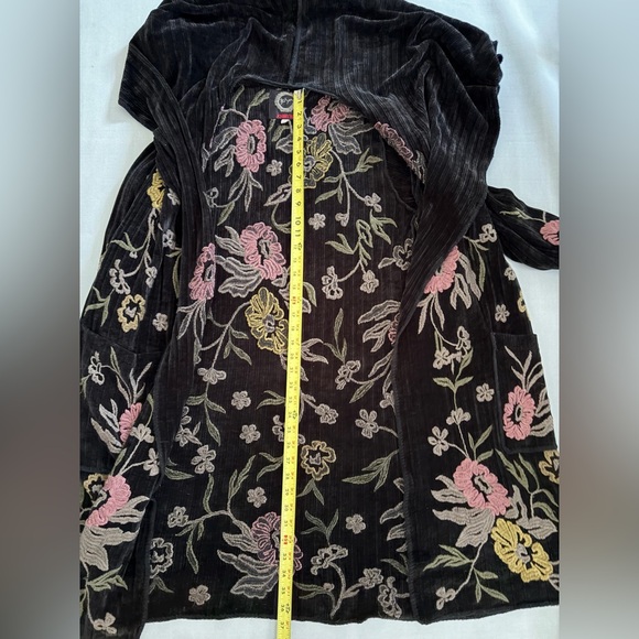 Johnny Was Sweater Biya Floral Embroidered Boho Duster Cardigan Wrap size Large - Picture 14 of 16